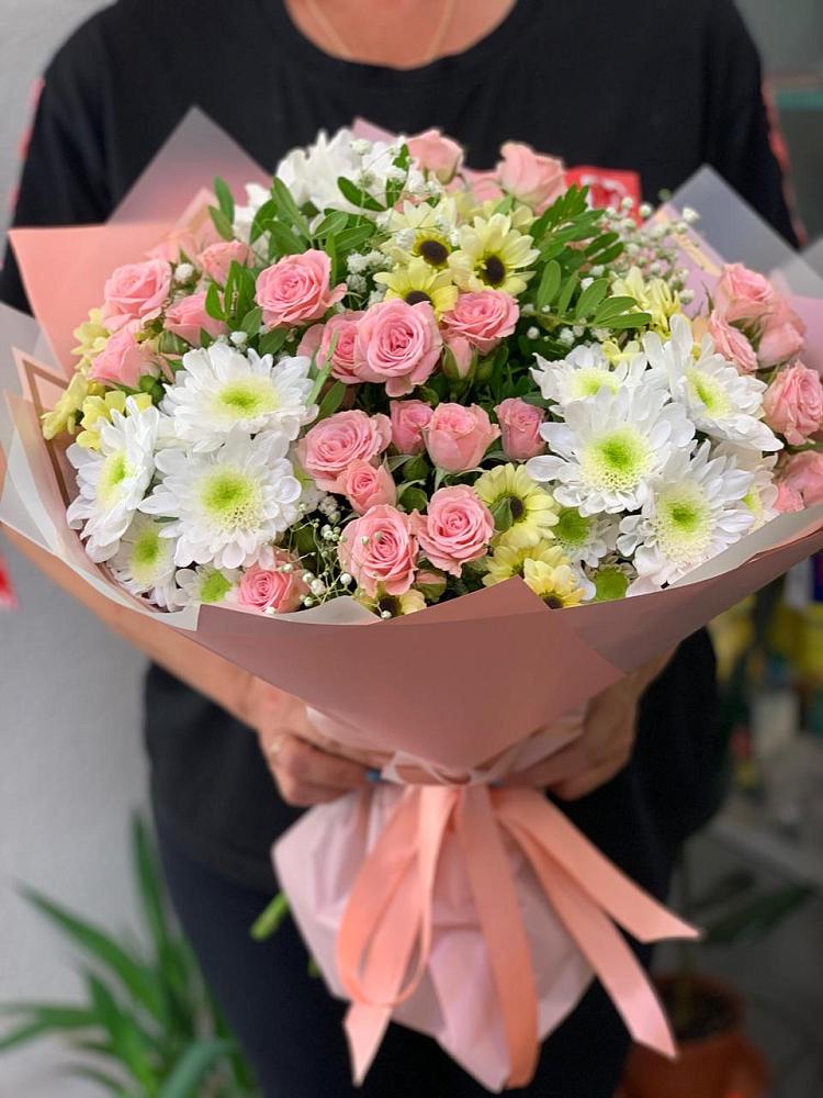 Букет цветов из: Розы и Хризантемы в Чиверево