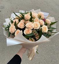 Букет Кремовые розы Латте в Чиверево