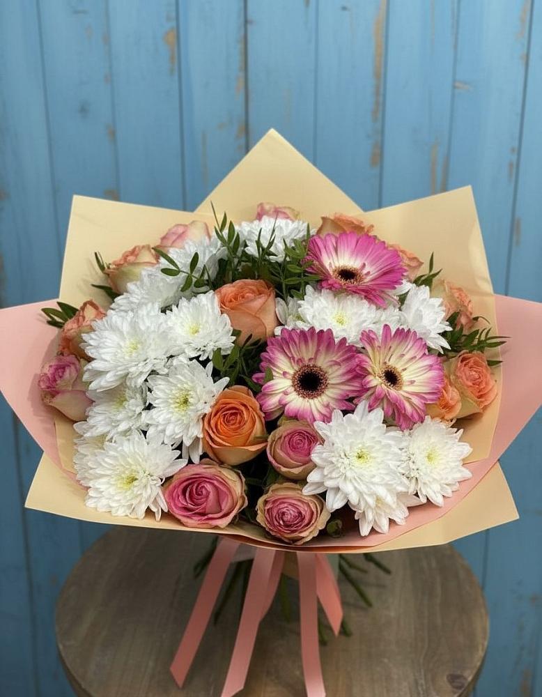 Букет цветов из: Розы, Герберы и Хризантемы в Чиверево