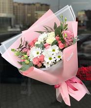 Букет цветов из:  Розы, Лизиантусы и Хризантемы в Чиверево