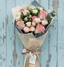 Букет цветов из:  Розы #REPLACE_PRED# Чиверево