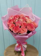 Букет 15 Розовых роз Равель в Чиверево